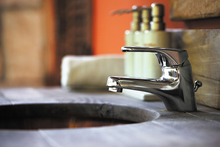 A2B Plumbers are able to fix any leaking taps you may have in Wallington. 